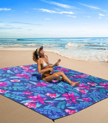 China Lightweight Beach Mats Blanket Waterproof Picnic Mat Gift Picnic Beach Mat Outdoor Waterproof Breathable Free Sand Beach for sale