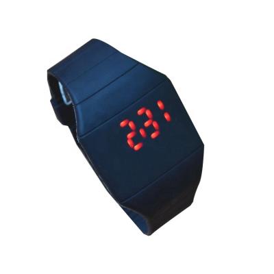 China 2020 Dynamic Band Fashional Auto Date Band Watches LED Digital Outdoor Sport Electronic Wrist Watch for sale