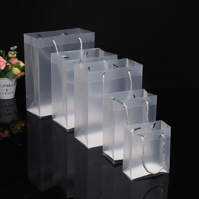 China Wholesale Customized Recyclable Waterproof Reusable Custom PVC Clear Transparent Tote Bag With Handle for sale