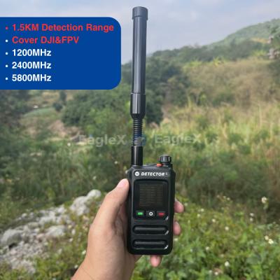 China 1.5-2KM FPV de mano Detector de drones Detección 800 ¥1500MHz、2400 ¥2485MHz、5725 ¥5850MHz en venta