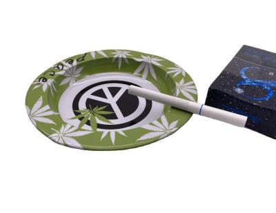 China Fashion Classic Leaf Ashtray Graphic Clearance Canister Ash Tray for sale