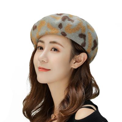 China Custom Three-Color Camouflage Retro Image Fashion Berets Color Ladies Berets for sale