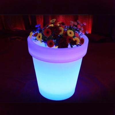 China Color Changing Rechargeable Led Vase Planter Touch Control en venta