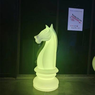 China Seahorse Shape Change Color Garden Light Rechargeable Plastic Led Light en venta