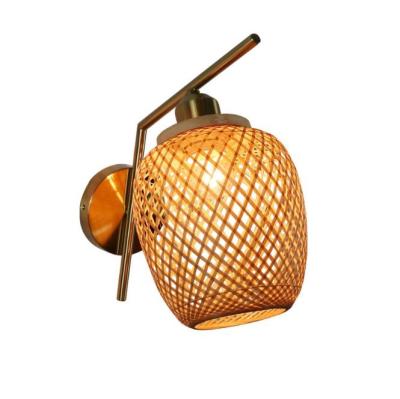 China Natuurlijke moderne rotan wandlampen, 3500K warme witte bamboe wand sconce Te koop