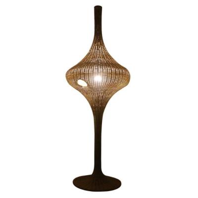 China Moderne staande rotan vloerlamp E27 basis voor woonkamer hotel Te koop