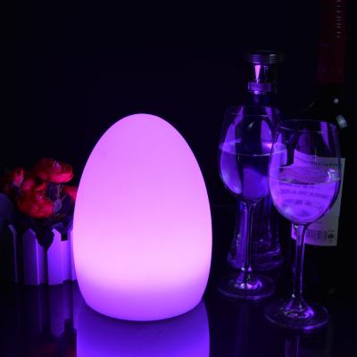 China Colorful Rechargeable Bar Restaurant Decorative LED Table Lamp for sale