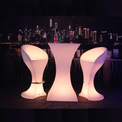 China Outdoor Rechargeable LED Furniture Glass Coffee Table for sale