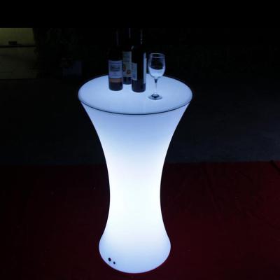 China Night club event high boy glowing led cocktail table portable lighting high top RGB cocktail table zu verkaufen