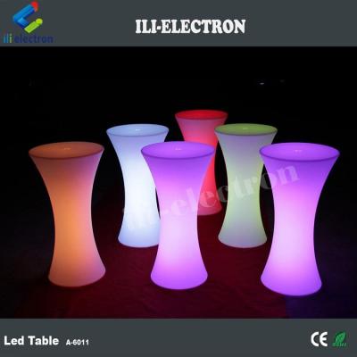 China Wholesale Modern LED Light Furniture Party Highboy Cocktail Table en venta