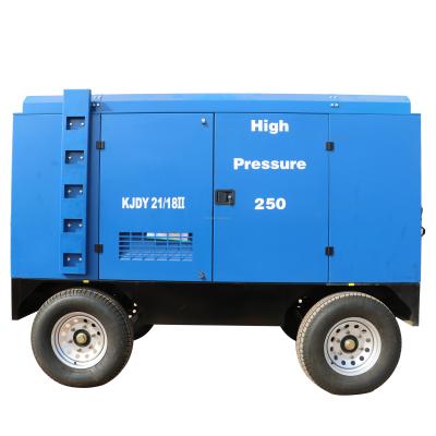 China 132kW 18bar 21m3/min 2 stage compressor oil lubricated electric mobile air compressor for mine for sale