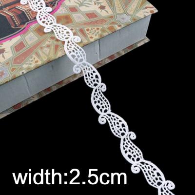 China Viable Exclusive Design Mesh Guipure White Wedding Lace Trimming For Dresses for sale