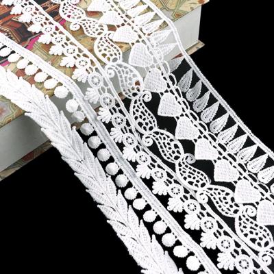 China Viable Hot Sale 1cm Embroidery Popular Chemical Lace Trimming With Different Shape for sale