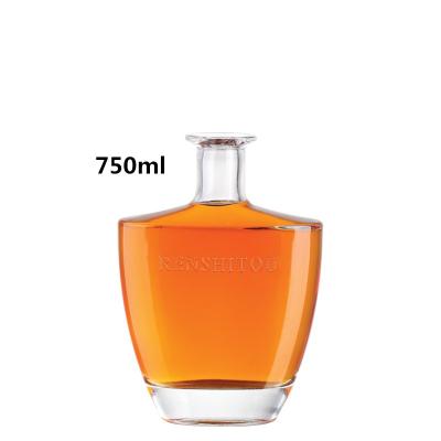 China 700ml Wine Glass Wine Bottle With Rubber Stopper For Whiskey Free Molds Liquor Glass Bottles for sale