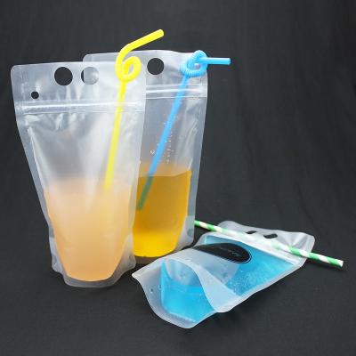 China Moisture Proof Translucent Resealable Handheld Zipper Pouch Clear Juice Plastic Drinking Bag With Straws for sale