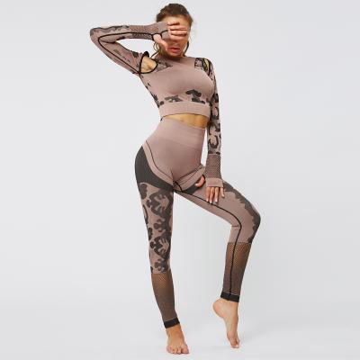 China Women's Breathable Sports Set Winter Uniform Camouflage Plus Size Activewear Gym Wear Seamless Fitness Long Sleeve Yoga Set for sale