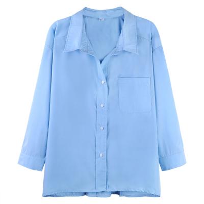 China Custom Print Oversized Women's Button Fly Solid Blue Cotton Shirt Full Sleeve Breathable Chest Pocket Blouses For Women for sale