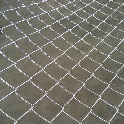 China Fence Chain Link Fence Diamond Mesh Fencing On Sale for sale