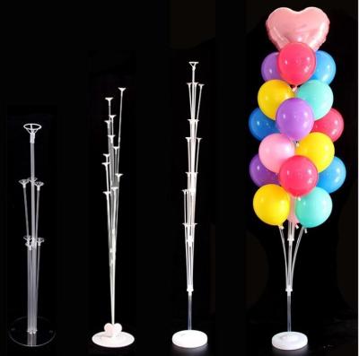 Cina Plastic Reusable Clear Balloon Stand Kit For Desktop Table 7 Pcs Balloon Stand For Wedding, Birthday, Baby Shower, Promotion, Party in vendita