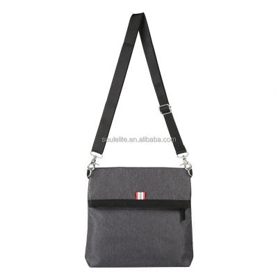 China Good Quality Multiple Storage Mens Canvas Oxford Cross Bag Business Pvc Messenger For Men Single Shoulder Customized Logo for sale