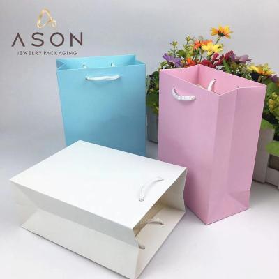 China Cool Gift Tote Bag Small Paper Bag New Jewelry Gift Bag Small Jewelry Gift Packaging Bag Wholesale Jewelry Bag for sale