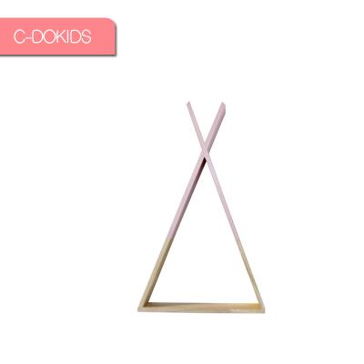 China Eco-friendly universal decorative triangular wall shelf for home decoration for sale