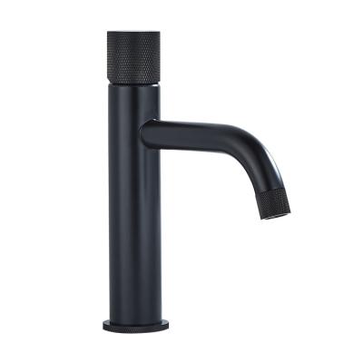 China Metered Faucets Nut Designed Alloy Factory Basin Faucet Product Body Hot Single Handle New Hot And Cold Sale Brass Black Single Hole Faucet for sale