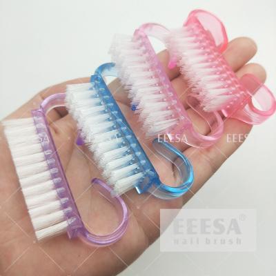 Chine Clouez la poignée incurvée grande par brosse de la poussière d'ongle de soin confortable pour se tenir à vendre