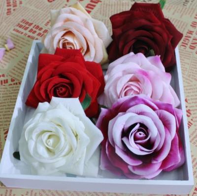 China Decor Artificial Flowers For Wrapping Decorating Flower Head Piece Silk Artificial Velvet Rose for sale