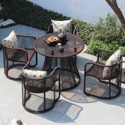 China BH-157 Modern Luxury Hotel Courtyard Table Alum Wicker Olifen Rattan Dining Patio Set Outdoor Garden Furniture for sale