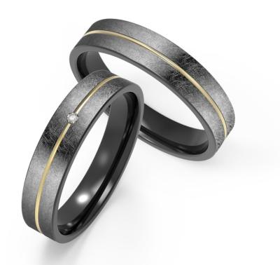 China Frosted Black Titanium Ring Jewelry With K Gold Single Ring Set Zircon Couple Ring for sale