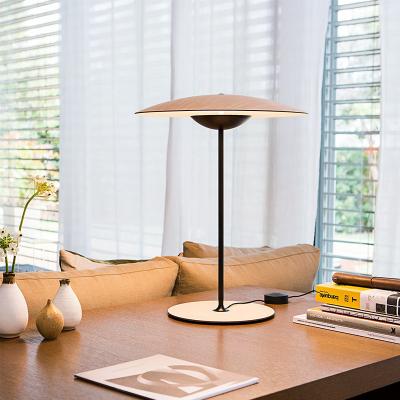 China Modern Nordic Style Table Lamp For Bedroom Study Living Room Hotel Indoor Decor Led Lamp Desk Lights for sale