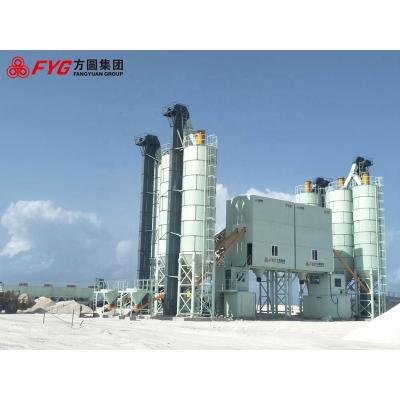 China HZS120 mobile cement concrete mixing batching plant station en venta