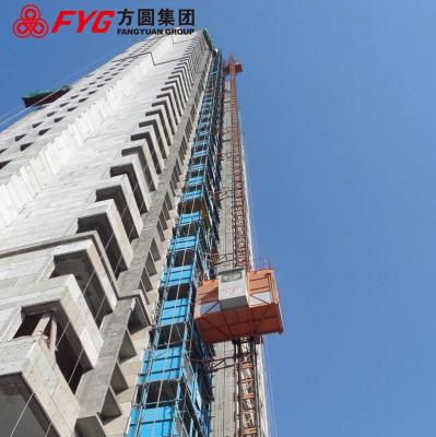 中国 2 ton construction hoist elevator SC200/200 Building Lifter Equipment 販売のため