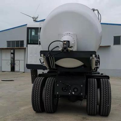 China Hotels Automatic Mobile 4 Wheel Diesel Engine Small Self Loading Concrete Mixer Truck LUZUN Factory Price for sale