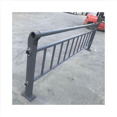 China No Fading Road Guardrail Product Guard Rail Barrier Safety Hot Selling Barrier For City for sale