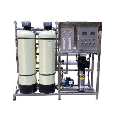 China Hotels 1000 Liters Per Hour High Withdrawal Rate Salt Water Treatment Plant Brackish Well Water Desalination RO Systems For Salt Water for sale