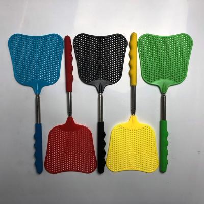 China Durable Practical SUS/PP Handle Long Insect Pest Catcher Telescopic Extendable Plastic Fly Swatter for sale