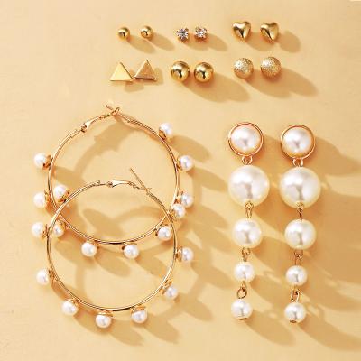 China Wholesale YUJIN 2022 FASHION NEW 8 Pairs / Set Retro Simple Round Pearl Stud Earrings Set For Women for sale