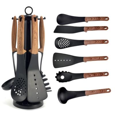 Chine 7 pièces d' ustensiles de cuisine ensemble d' outils de cuisine en silicone résistant à la chaleur pour la cuisson antiadhésive à vendre