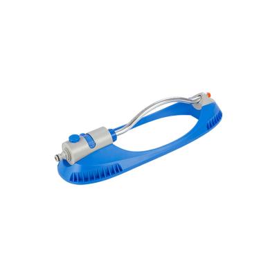 China Garden Line 17 Hole Garden Water Irrigation Oscillating Sprinkler With Plastic Base for sale