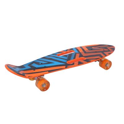 China 26 Inch Youth High Quality Shorts Solid Color Fish Cruiser Plastic Skateboard With Big PU Wheels for sale