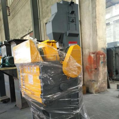 China Residue-free sms blasting critical cleaning/device with crawler rubber belt tumble type for sale