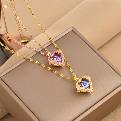 China FASHIONABLE Hot Selling Sparkly Crystal Stainless Steel Heart Pendant Necklace Women Girls Ocean Heart Necklace Gold Plated for sale