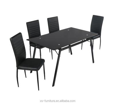 China 1400*800*750mm Home Dining Table General Use Modern Appearance for sale