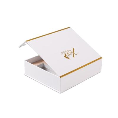 China Recycled Materials Manufacture Custom Luxury Packaging Box Cardboard Boxes Magnetic Stamping Foil Logo With EVA Foam Insert for sale