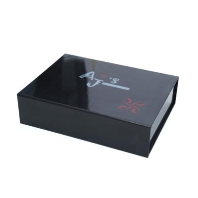 China Hot Sale High Quality Custom Hard Black Cardboard Folding Materials Recycled Magnetic Gift Box for sale