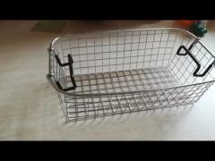 Wire mesh basket