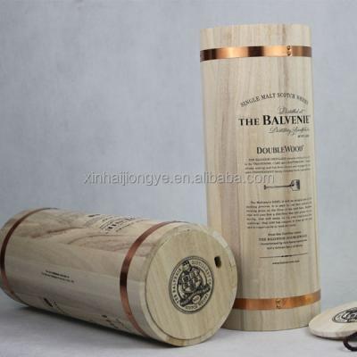 China Customized Recyclable Tubular Round Wooden Wine Boxes for sale