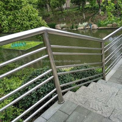 China Modern stainless steel stair railing handrail design for staircase SHBD-BXG-09 for sale